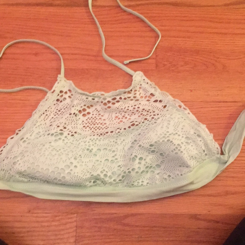 Halter bikini top